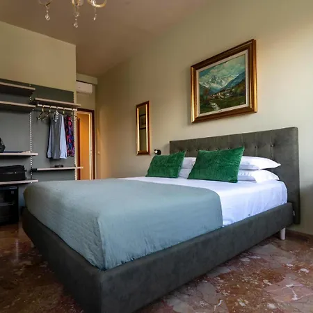 Dimore Morelli ブレシア